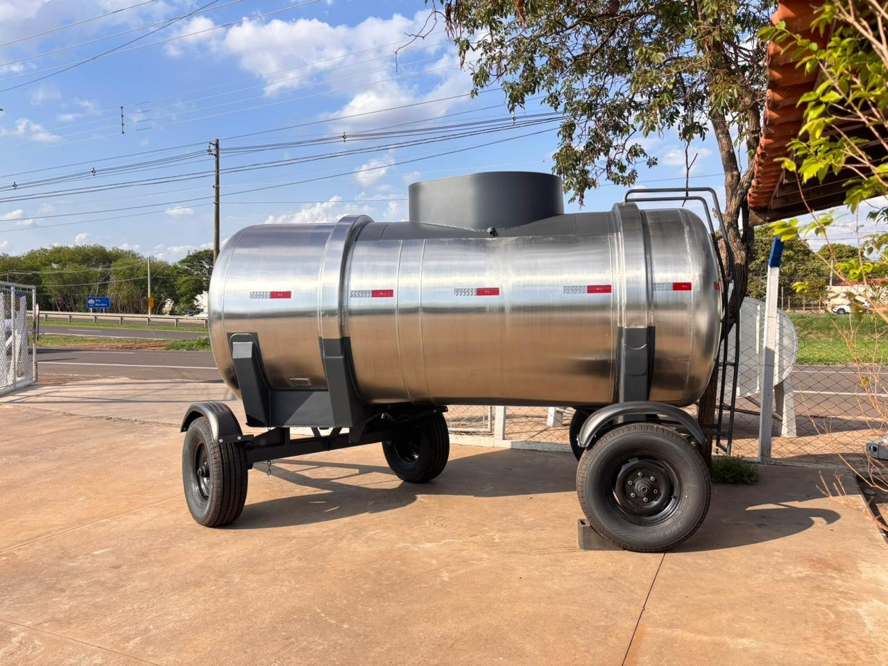 Carroceria Randon Carreta inox - Ano 2020