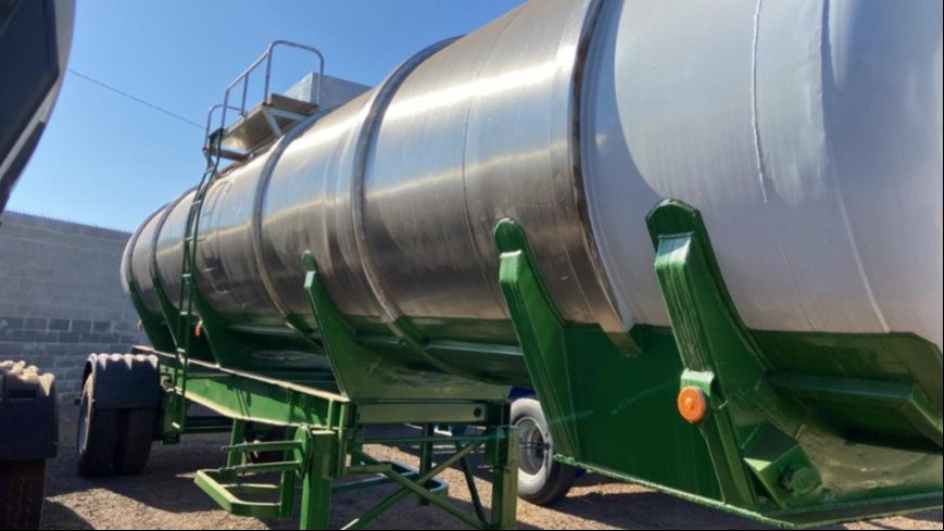 Randon Tanque de aço - Ano 2001