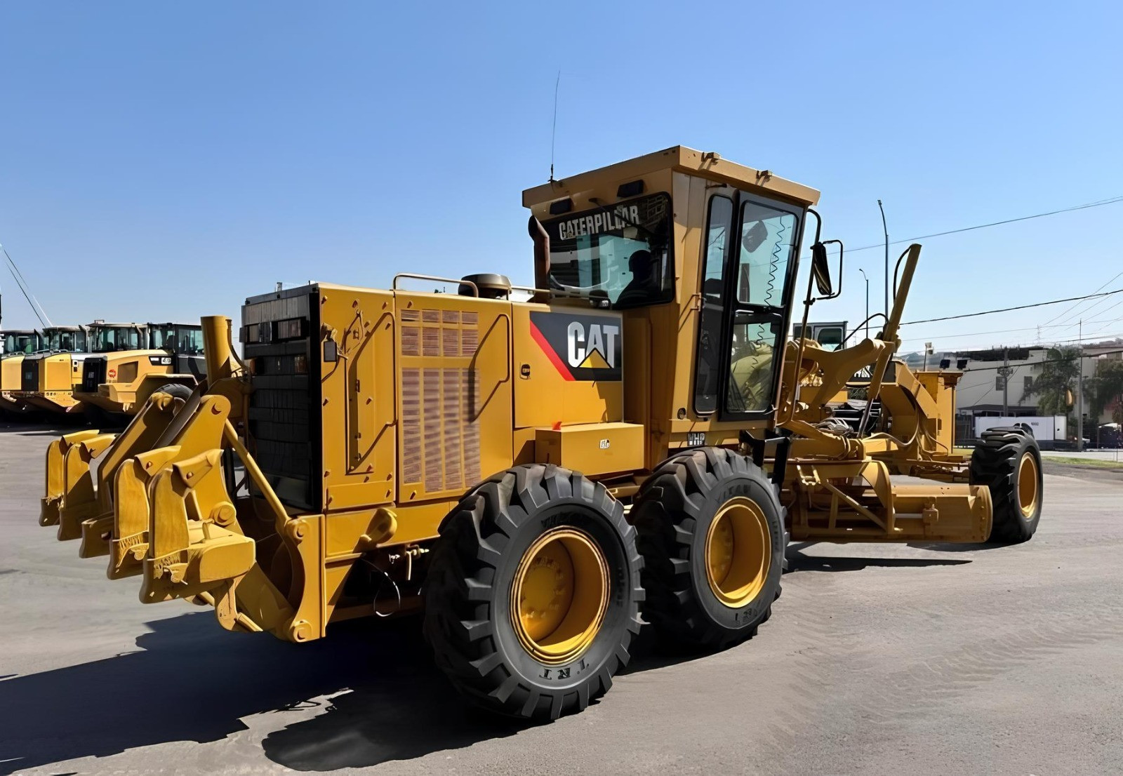 Motoniveladora Caterpillar 140K ano 2018 com 8200 horas