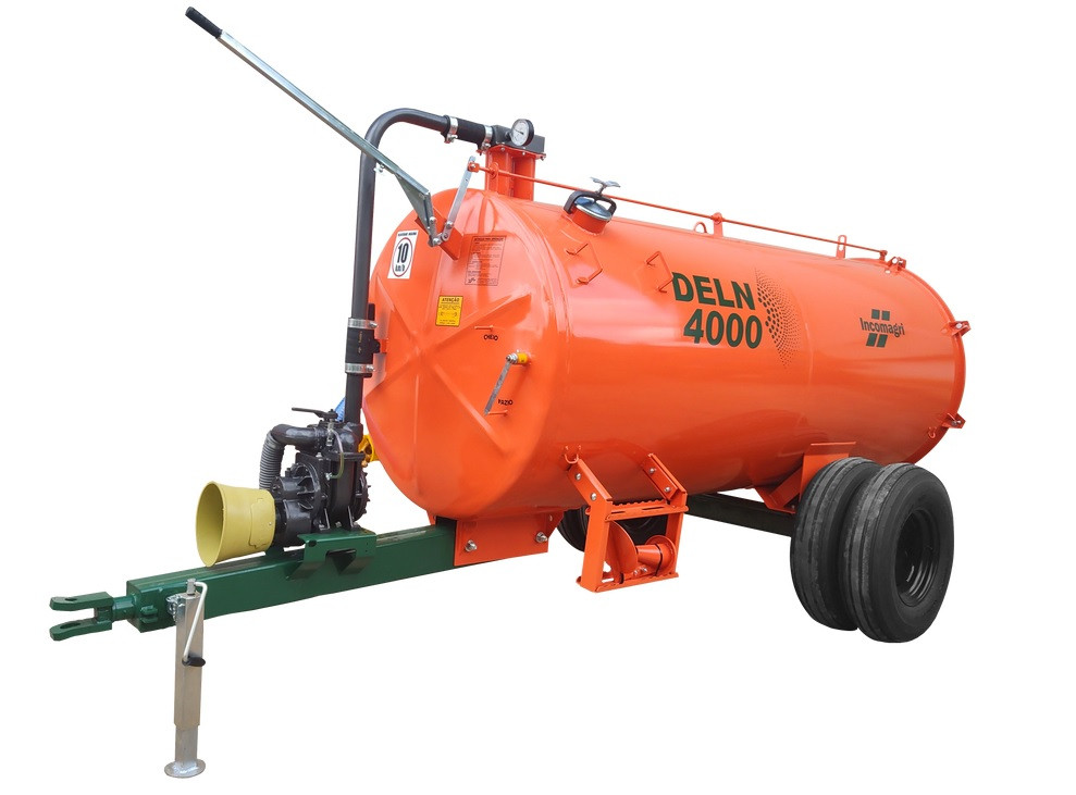 DISTRIBUIDOR DE ESTERCO LIQUIDO DELN 4000 INCOMAGRI