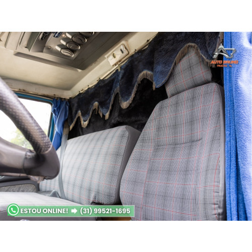 Caminhão Mercedes Benz 2324 6x2 - ano 2013