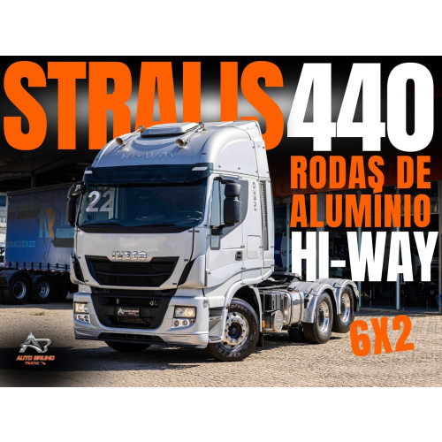 Caminhão Iveco Stralis 440 Hi-Way - ano 2022