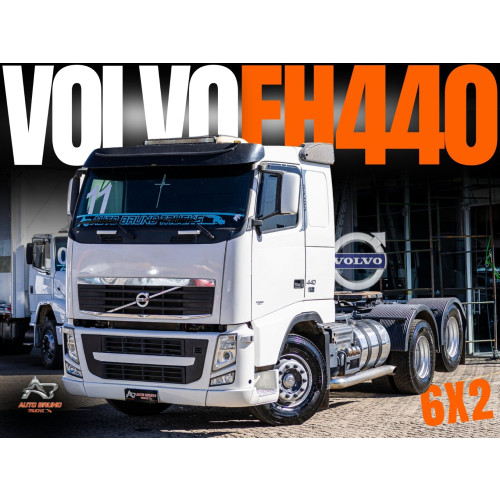 Caminhão Volvo FH 440 - ano 2011