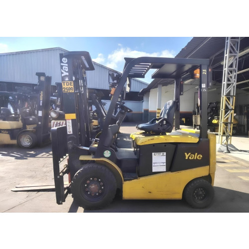 Empilhadeira Elétrica Yale FB25RZ – Ano 2019 | 2.500 kg | 4.450 Horas
