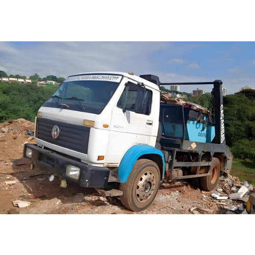 Caminhão volkswagen VW 16-170 2000 | Poliguindaste Instalado