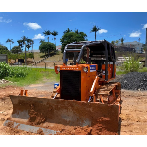 Trator de Esteira Fiatallis 7D ano 1998 com motor MWM 6 cilindros