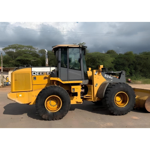 Pá Carregadeira John Deere 524K ano 2013 com 15.000 horas