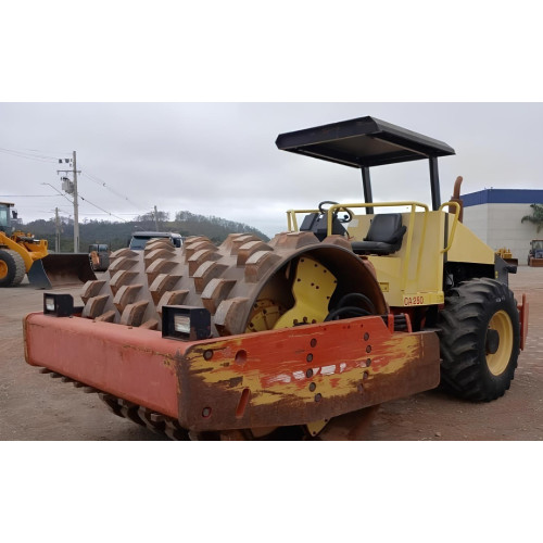 Rolo Compactador Dynapac CA250 ano 2007