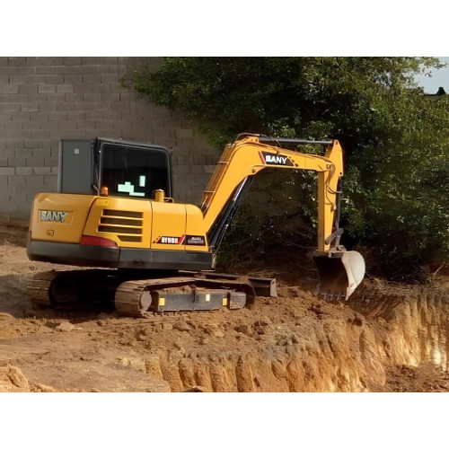 Escavadeira Sany SY55C ano 2023 com 700 horas