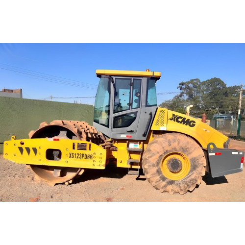 Rolo Compactador XCMG XS123 PDR ano 2020 com Kit Pata / Liso, 1.550 horas