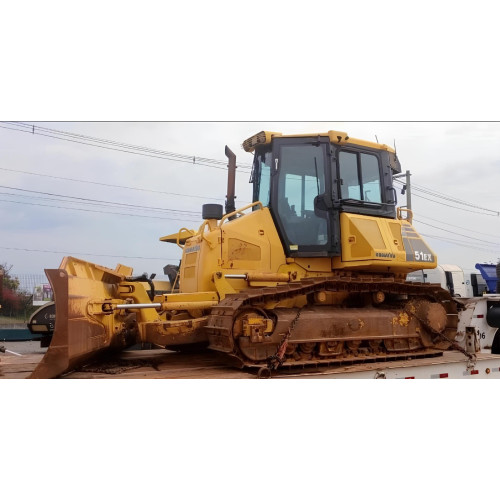 Trator de Esteira Caterpillar D51EX - ano 2012 com 10.900 horas