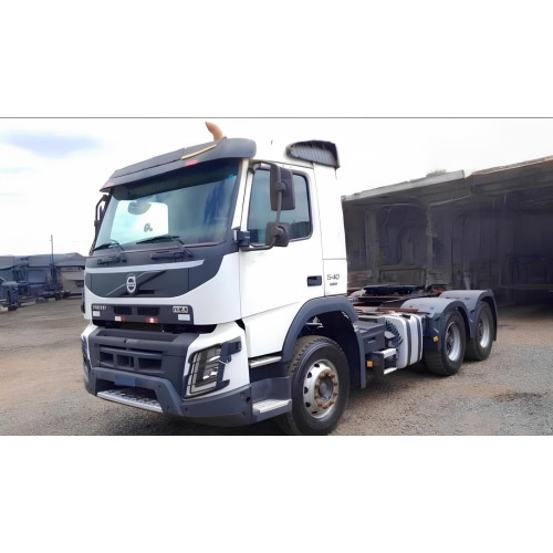 Caminhão Volvo FMX540 - ano 2021, 6x4, com 212.000 Km, automático