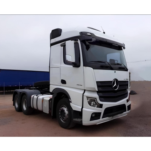 Caminhão Mercedes Benz MB Actros 2548 S ano 2021, 6x2, com 176.000 Km