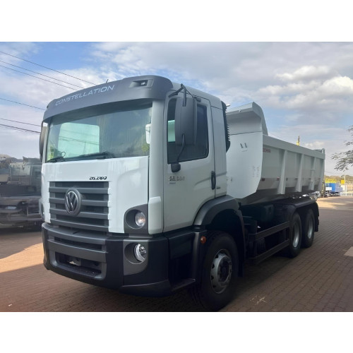 Caminhão VolkswagenVW 26.280 ano 2021, 6x4, com caçamba Facchini de 12 ㎥, ar condicionado