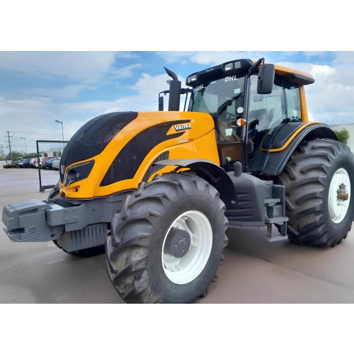 Trator Valtra BH194 ano 2022, 4x4, com ar condicionado, média de 1.000 horas