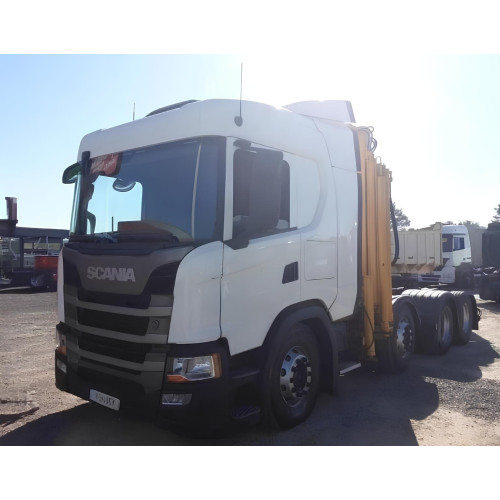 Caminhão Scania G450 ano 2022, 8x2, Bitruck, com Munck PHD 25.007 para 12 toneladas