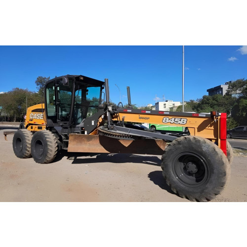 Motoniveladora Case 845B ano 2021 com 3400 horas