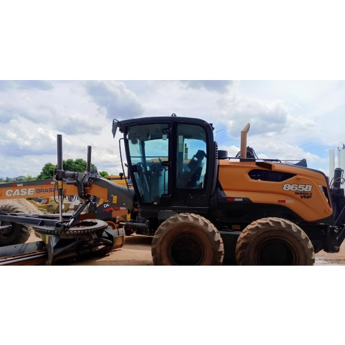 Motoniveladora Case 865B ano 2023 com 2455 horas