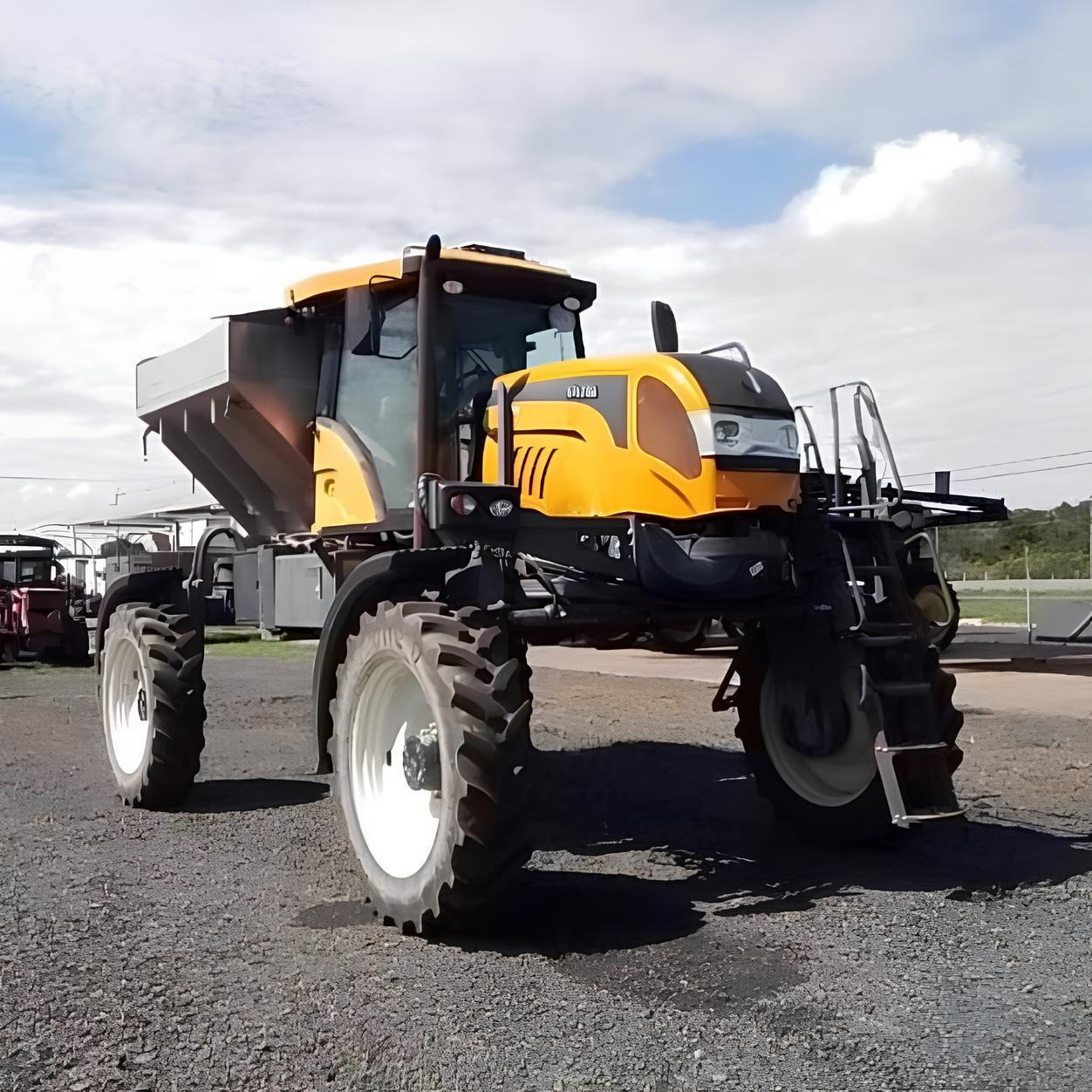 Adubadora de Cana Valtra BS3350H ano 2021