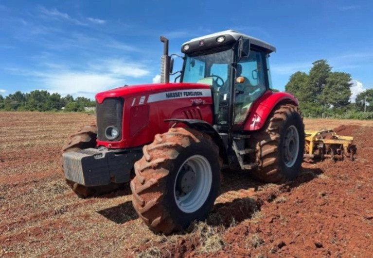 Trator Massey Ferguson 7180 - ano 2013 - 4x4