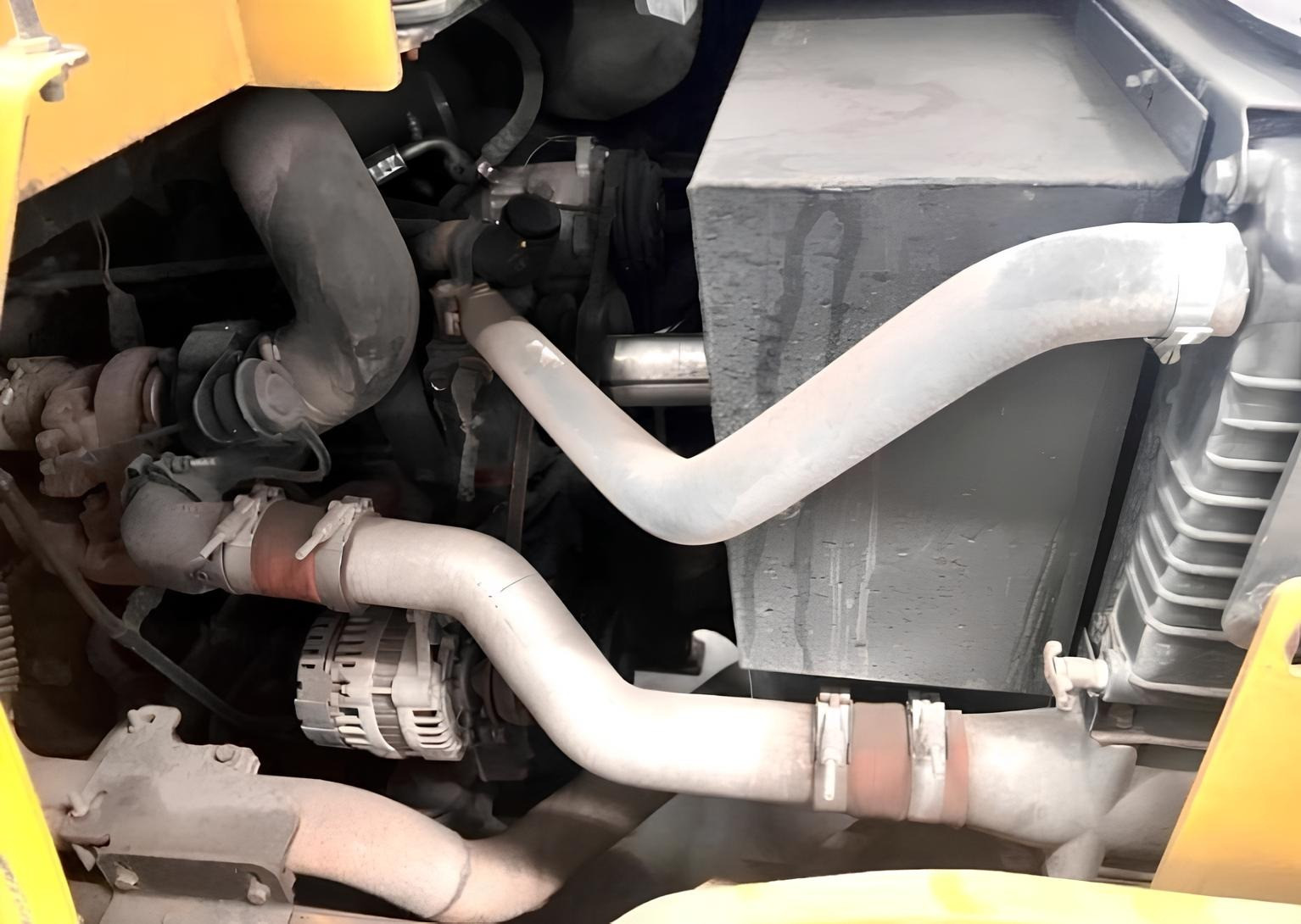 Empilhadeira Yale GP190VX ano 2014, capacidade para 9 toneladas, à Diesel