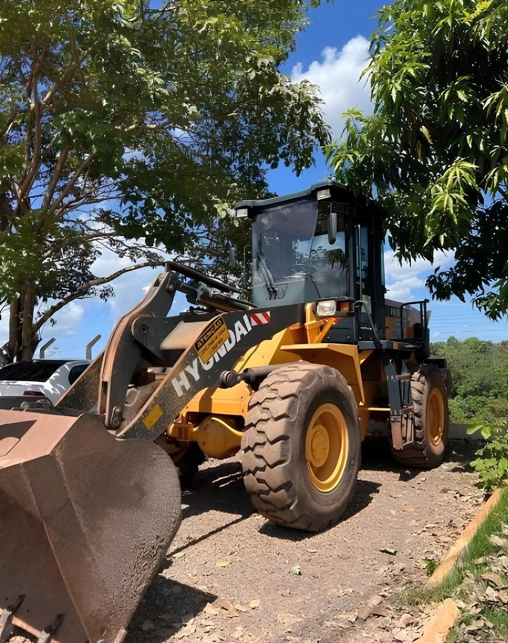 Pá Carregadeira Hyundai HL635L ano 2022 com 2.200 horas