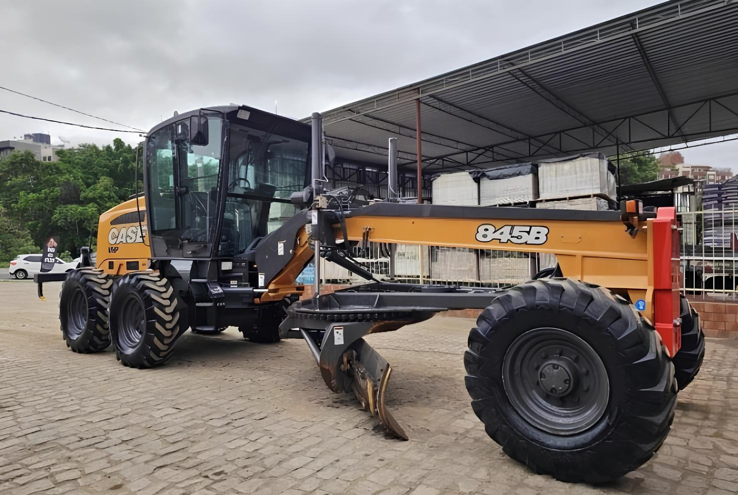 Motoniveladora Case 845B ano 2021 com média de 3.500 horas