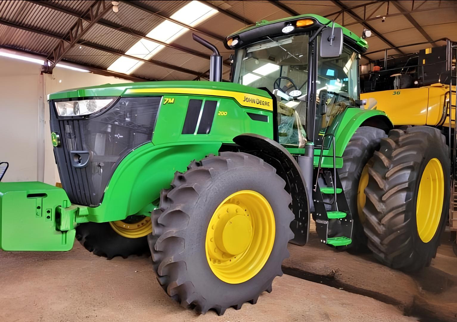 Trator John Deere 7M 200 ano 2024 sem uso