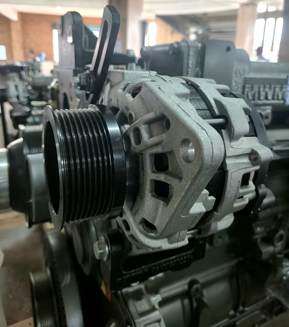 MOTOR ESTACIONARIO MWM 6.12TCA - 330cv 1800 RPM - COMPLETO E NOVO.